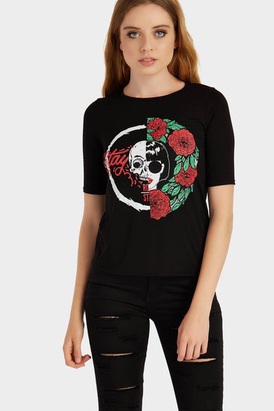 S17W-1000000402-BCK-6-skull-and-roses-basic-tee-black-jl0161