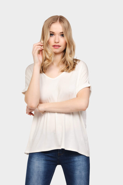 S17W-1000002903-CAM-6-loose-fit-v-neck-top-cream-jl1155