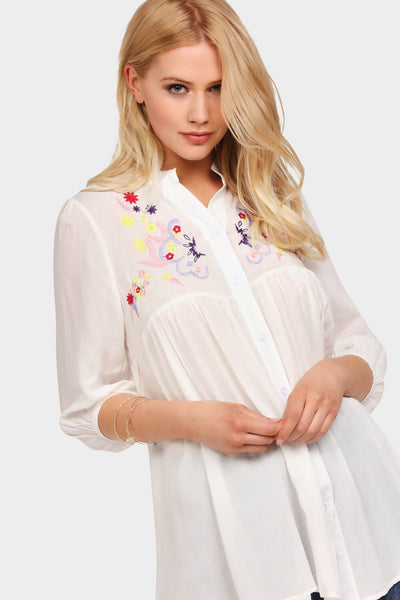 S17W-3700004087-CAM-6-cream-embroidered-loose-fit-blouse-cream-jl1856