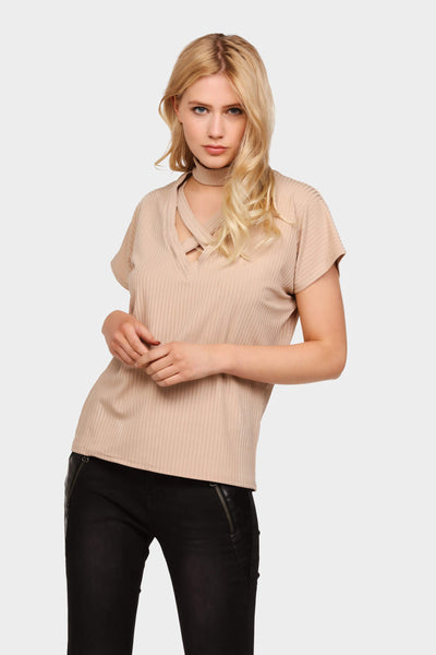 S17W-1000001280-SNE-6-cross-neck-choker-top-cream-jl0488