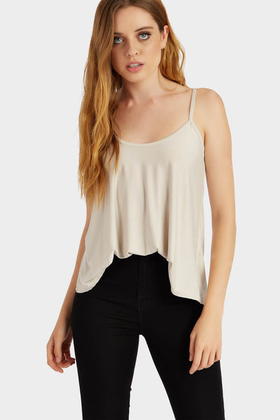 S17W-1000001858-SLL-6-strappy-sleeveless-swing-vest-cream-jl0733