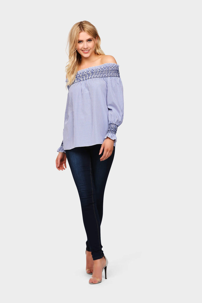 S17W-1000003058-DUE-S/M-stripe-off-shoulder-embroidered-top-dark-blue-jl1243