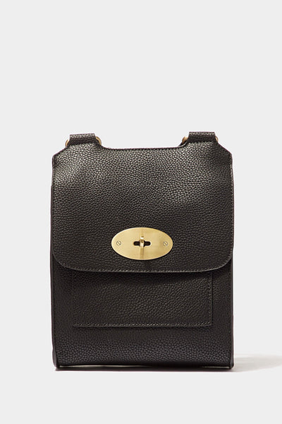 S17W-2200004168-BCK-OS-flap-one-shoulder-bag-black-jl1890
