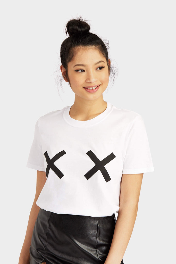 S17W-3300008963-WTE-XS-cross-print-t-shirt-white-jl3996